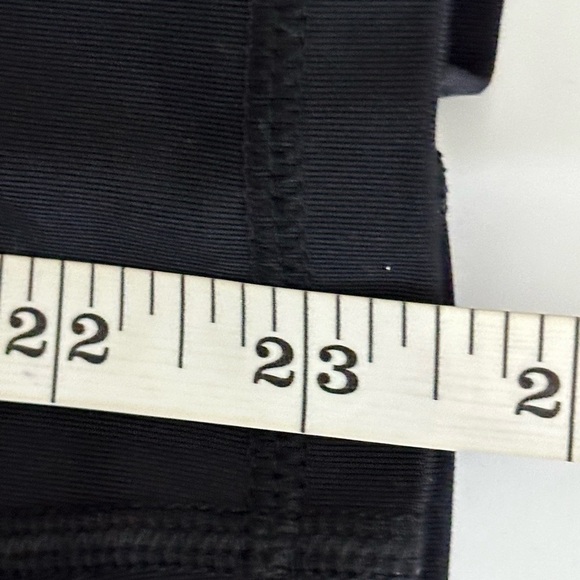 Isabel sz XXL maternity athleisure pant in black Cross over front Hardly worn - Picture 6 of 14